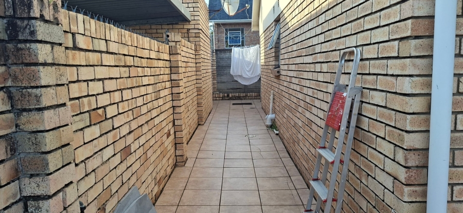 3 Bedroom Property for Sale in Abbotsford Eastern Cape